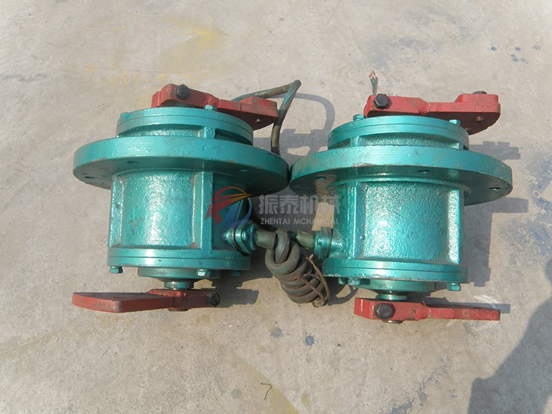YZUL5-4立式振動(dòng)電機